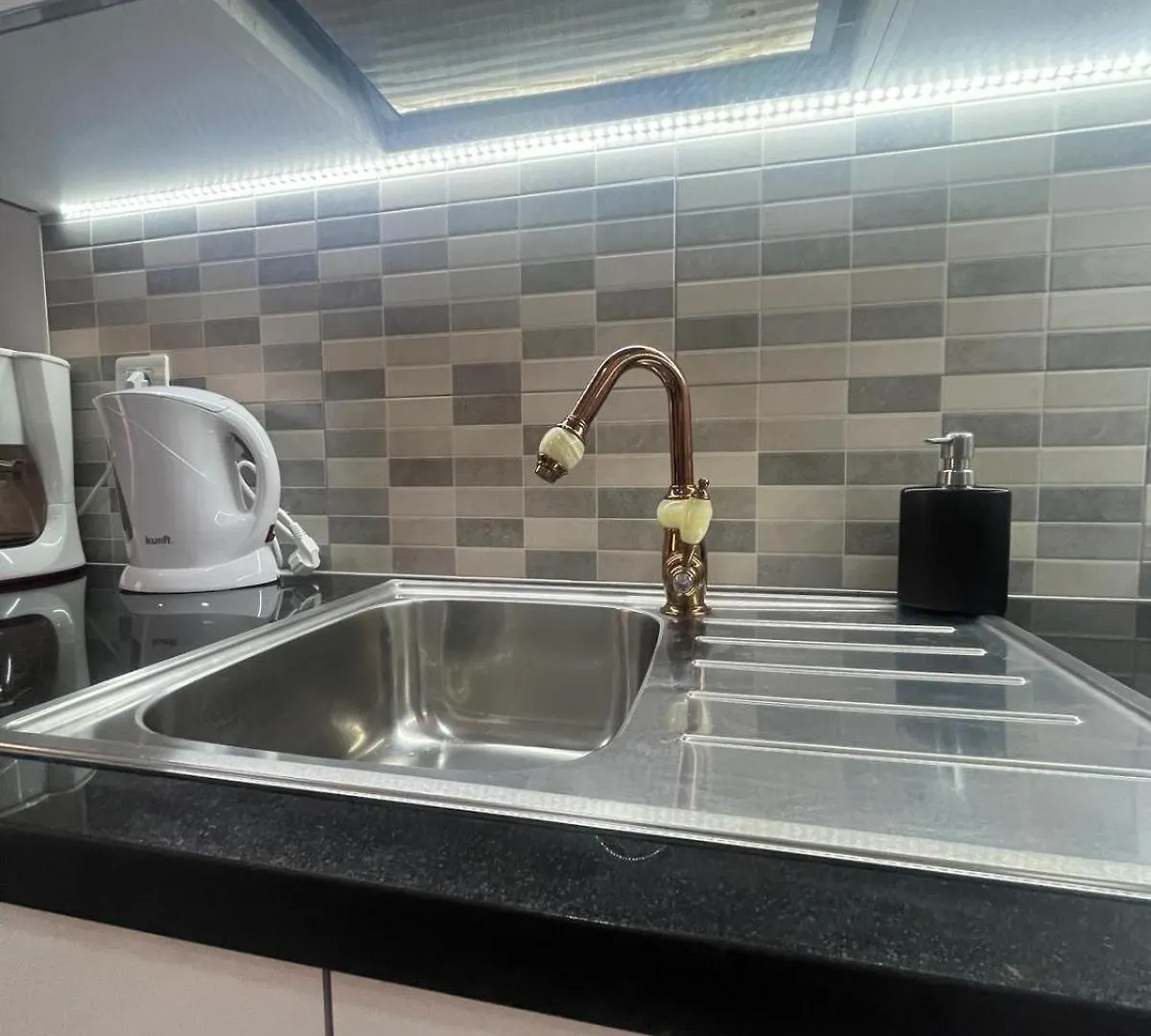 Cozy Pool View Apartment H-11 Mareverde Costa Adeje  Ισπανία